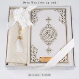 Kuran + Seccade + Tesbih Hediye Seti (Orta Boy, Ekonomik Cilt, Desenli Kutu, Beyaz) - 16x24 cm