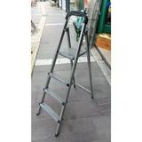 Kutlu 3 1 Basamak Tek Çıkışlı Galvaniz Merdiven