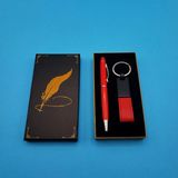 Kutulu Kırmızı Deri Anahtarlık ve Touchpen Tükenmez Kalem Hediye Seti - Renkli