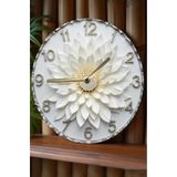kutuTR Beyaz Çiçek MDF Duvar Saati | Çift Katmanlı | Sessiz Mekanizmalı | 3D Görünümlü | 33 cm sdw277