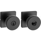 Kwikset Pismo Giriş Kapı Tokmağı Kilitli ve Anahtarlı, Güvenli Anahtarlı Kulp Dış Cephe, Ön Giriş ve Yatak Odası, Mat Siyah, Seçmeye Dayanıklı SmartKey Rekey Güvenlik ve Microban, Kare Gül