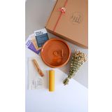 Kyphi Natural El Yapımı Seramik Tütsülük, Üzerlik(Nazar) Otu Tütsü,Balmumu, Palo Santo Tütsü (Kamen(Taba) Tütsülük, Üzerlik(Nazar) Otu Tütsü Demeti, Palo Santo Ağaç Tütsü ve Balmumu mum : Tütsü Seti)