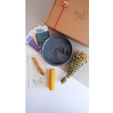 Kyphi Natural El Yapımı Seramik Tütsülük, Üzerlik(Nazar) Otu Tütsü,Balmumu, Palo Santo Tütsü (Siva(Gri) Tütsülük, Üzerlik(Nazar) Otu Tütsü Demeti, Palo Santo Ağaç Tütsü ve Balmumu mum : Tütsü Seti)