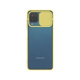 Kzy İletişim Samsung Galaxy M22 ile Uyumlu Kapak Lensi Açılır Kapanır Kamera Korumalı Silikon Kılıf - Sarı