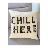 La Vivi Chill Here Motto Punch İşlemeli Kırlent Yastık Kılıfı 42*42 Cm