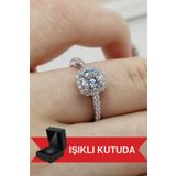 Laboratuvar Pırlantası Lp IŞIKLI KUTUDA KADIN TEKTAŞ YÜZÜK(Altın kaplama)