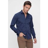 Lacivert Slim Fit Düz Sert Yaka Kolay Ütülenebilen HEDİYE KUTULU Uzun Kollu Erkek Gömlek