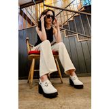 Lal Shoes & Bags Boris Kadın Hakiki Deri Toka Detaylı Önü Kapalı Topuklu Ayakkabı-beyaz