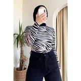 Lamelif Yarım Balıkçı Yaka Zebra Desenli Body, Siyah, S Beden, Kadın
