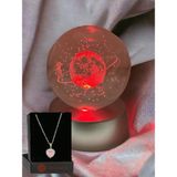 Lapidaria Satürn Temalı Işıklı 3D LED Işıklı Cam Küre ve Gümüş Renk Kaplama Pembe Taş Kalp Kolye Hediye - Renkli