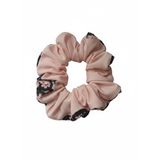 Lastik Toka, İncili Çiçekli – Çiçek Desenli Kumaş Scrunchie, Şık ve Yumuşak Saç Tokası (Pembe)