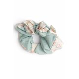 Lastik Toka, İncili Çiçekli – Çiçek Desenli Kumaş Scrunchie, Şık ve Yumuşak Saç Tokası (Yeşil)