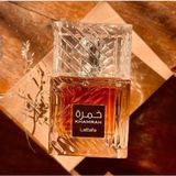 Lattafa Khamrah EDP 100 ml Unisex Parfüm Değerli Baharatlar ve Odunsu Notalarla Zenginleştirilmiş - 100ml