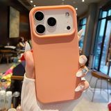 Lavderuar iPhone 17 Pro Max ile Uyumlu İçi Kadife Lansman Silikon Kılıf – Kamera Korumalı, Darbe Emici, Premium Yumuşak Kapak turuncu