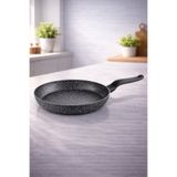 LAVONNI Eco Diez 22 cm Granit Tava Siyah | Yapışmaz Yanmaz Çizilmeye Dayanıklı | Omlet Menemen Krep Kahvaltılık Tava | Ergonomik Saplı Granit Kızartma Tavası