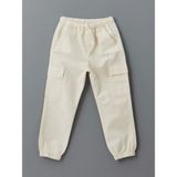 LC Waikiki LCW Kids Bej Jogger Pantolon Erkek Çocuk Beli Lastikli Rahat Kalıp Gabardin Kumaş - Light Beige