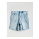 LC Waikiki LCW Standart Fit Kadın Jean Şort