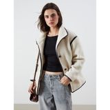 Lc Waikiki Yeni Sezon Ceket Yaka Kadın Pelüş Mont - Ekru - 36