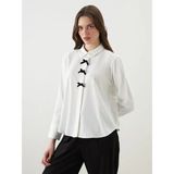 Lc Waikiki Yeni Sezon Loose Fit Fiyonk Detaylı Kadın Gömlek - Ekru