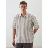 Lc Waikiki Yeni Sezon Regular Fit Kısa Kollu Çizgili Armürlü Erkek Gömlek - Kahverengi