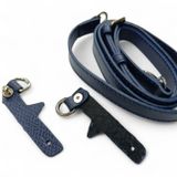 LE PLIAGE XS POUCH UYUMLU LACİVERT ÇANTA ASKI SETİ,%100 DANA DERİSİ, 94-124 CM AYARLANABİLİR UZUNLUK, 2 ADET BAĞLANTI APARATI VE 1 ADET UZUN ASKI, GÜMÜŞ RENK TOKA VE KANCALAR