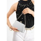 Lebibe Shoes Polkıa Beyaz Saten Kumaş Puantiye Desenli Zincir Askılı Klips Kapamalı Clutch Çanta