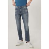 Lee Erkek Austin Açık Gri Straight Fit Normal Bel Düz Paça Esnek Jean Pantolon