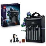 LEGO Wednesday Sırt Çantası 76787 - 9 Yaş ve Üzeri Kız ve Erkek Çocuklar için Dekoratif Model Yapım Seti (401 Parça)
