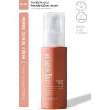 Leke Karşıtı Ton Eşitleyici Spf 50 Pembe Renkli Güneş Kremi Glutatyon, Hyaluronik Asit Etkili 60 ml