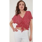 Lela Desenli Önü Büzgülü V Yaka Crop Bayan Bluz 5864486Y4 KIRMIZI