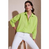 Lela Keten Görünümlü % 100 Pamuk Relaxed Fit Bayan Gömlek 51444624 FISTIK YEŞİL