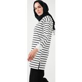 Lela Modest Çizgili Pamuklu Regular Fit Bisiklet Yaka Bayan Tunik 5865784 BEYAZ