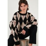 Lela Oversize Fit Bisiklet Yaka Baklava Desenli Yumuşak Dokulu Kazak Bayan Kazak 4616223 - Siyah - Standart