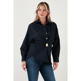 Lela Pamuklu Regular Fit Broş Detaylı Uzun Kollu Gömlek Bayan Gömlek 6834990 - Lacivert