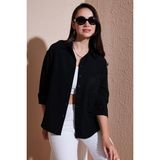 Lela Regular Fit Güpürlü Cep Detaylı Uzun Kollu Bayan Gömlek 6773215 SİYAH