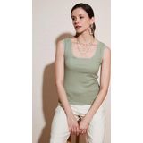 Lela Slim Fit Kalın Askılı Dantelli Kare Yaka Bürümcük Bayan Atlet 5864979 Olive