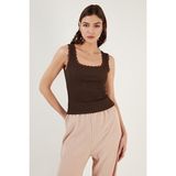 Lela Slim Fit Kalın Askılı Dantelli Kare Yaka Bürümcük Kadın Atlet 5864979