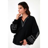 Lela Yakası Bağlamalı Kolları Nakışlı V Yaka Regular Fit Bluz Bayan BLUZ 611BZ0368