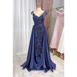 Lenta Moda Lacivert Çiçekli Dantel Kaplama Lizbon Saten Abiye Ve Gece Elbisesi