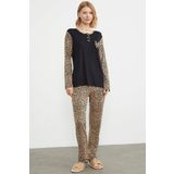 Leopar Dugmeli Yaka Pijama Takim - Siyah