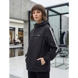 Level High Kadın Spor Yağmurluk Siyah – Kapüşonlu, Beyaz Şerit Detaylı, Hafif Rüzgarlık, Outdoor Mevsimlik - XL