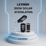 Lexron 300W Solar Güneş Enerjili Sensörlü Uzaktan Kumandalı Bahçe ve Sokak Lambası - Siyah