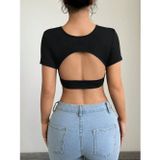 Liona Bisiklet Yaka Siyah Renk Desensiz Sırtı Açık Fitilli Kısa Kol Likralı Fit Crop Top Bluz