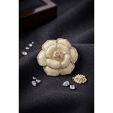 Lisinya Gold Krem Renk Zirkon Taşlı Gül Model Broş -