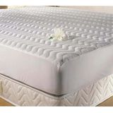 Livdora 160x200+30 Kapitoneli Full Kenar Lastikli Sıvı Geçirmez Çift Kişilik Alez