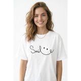 Lizbon Style Kadın Oversize %100 Pamuk Tişört Rahat Kalıp Smile Baskılı T-Shirt - Beyaz