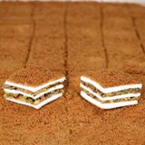 Lokum Atölyesi Sultan Baklava Şekilli Lotuslu Antep Fıstıklı Lokum 500g - 500 gr