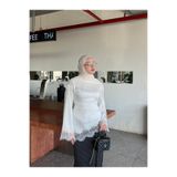Lour COLLECTİON Kadın Beyaz Saten Kumaş Dantelli Bluz
