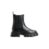 Love Moschino Deri Logolu Kalın Tabanlı Bot Bayan BOT JA24075G0NIA0000