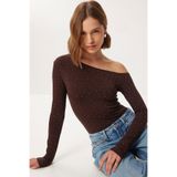 Lovelyİstanbul Açık Omuzlu Taş Detaylı Örme Bluz LDZ0071 KAHVERENGİ